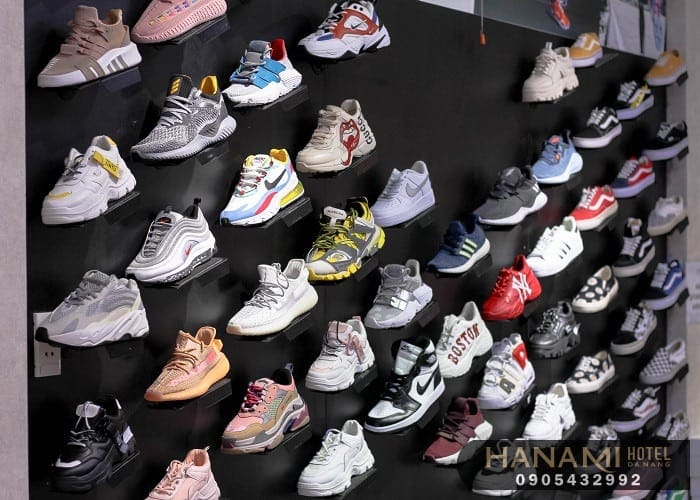 authentic nike shoes store in da nang
