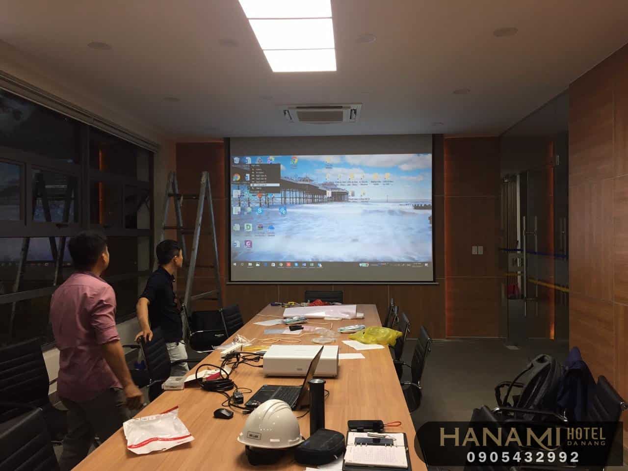 10 địa điểm bán máy chiếu cũ tại Đà Nẵng bạn nên biết 8 Bán máy chiếu cũ tại Đà Nẵng