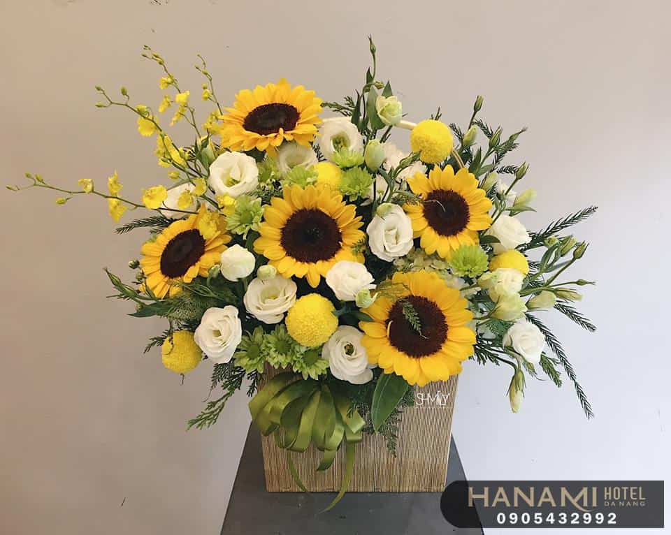 Hướng dẫn cách cắm hoa hướng dương 5 bông đơn giản 1 cách cắm hoa hướng dương 5 bông
