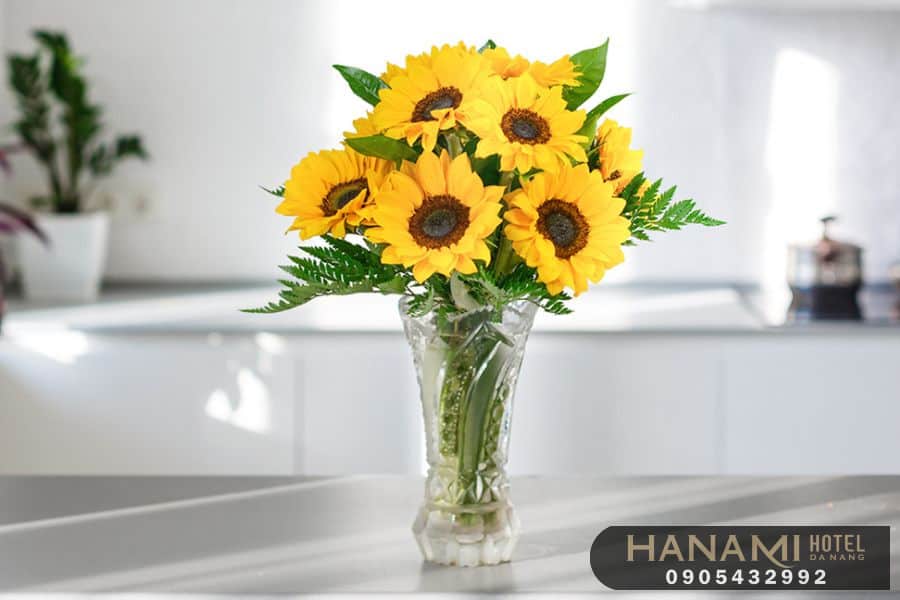 Cách cắm hoa hướng dương đẹp