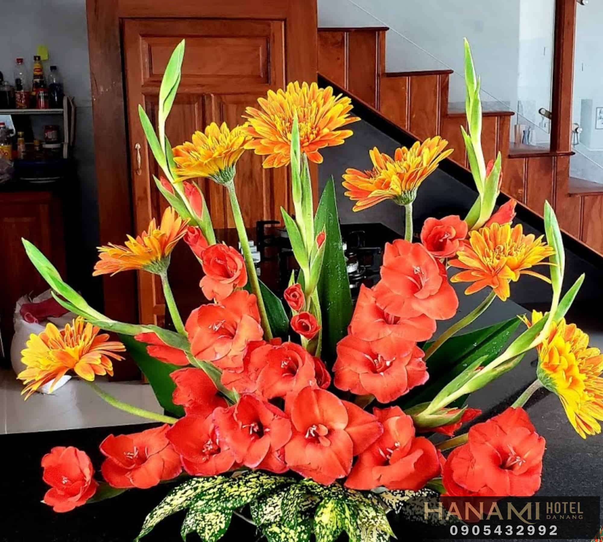 cách cắm hoa lay ơn