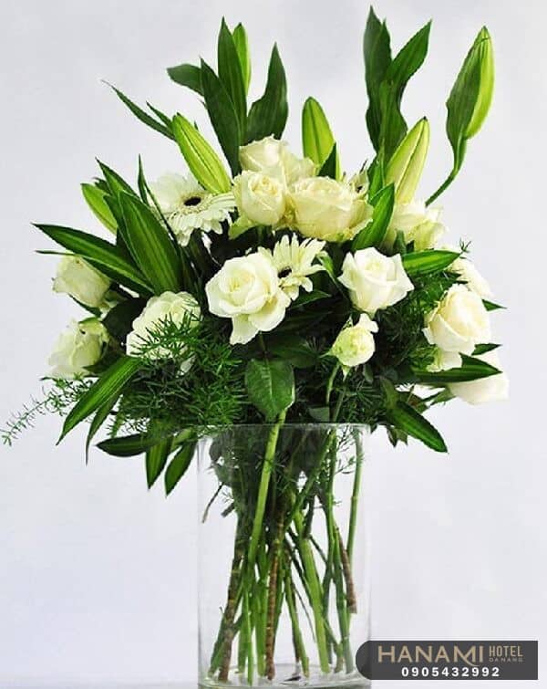 cách cắm hoa ly