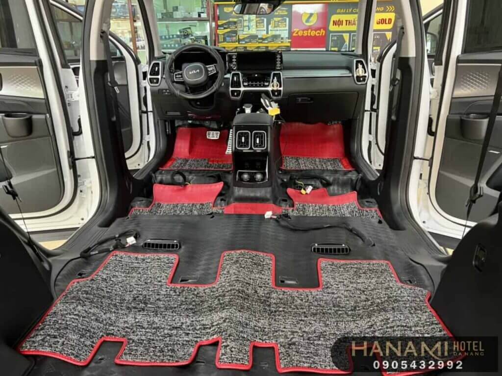 Car floor mat stores in Da Nang