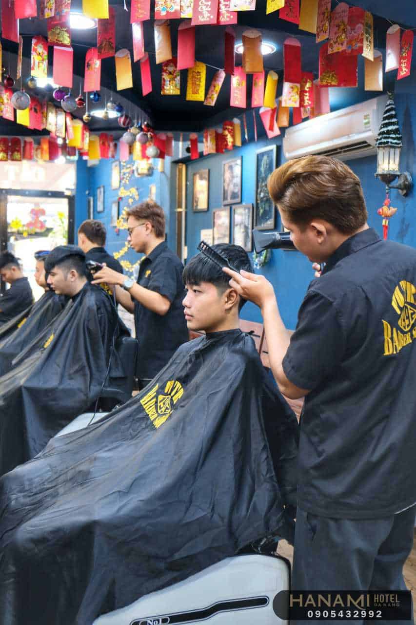 cắt tóc nam Đà Nẵng