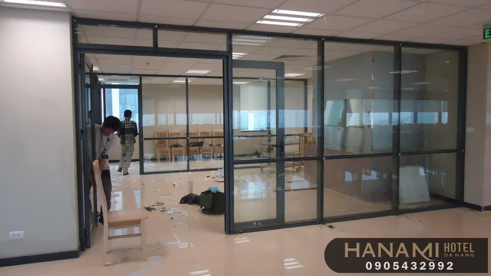 10 địa chỉ thi công vách ngăn kính Đà Nẵng uy tín 9 địa chỉ thi công vách ngăn kính Đà Nẵng