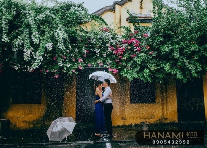 Vẻ đẹp Hội An ngày mưa