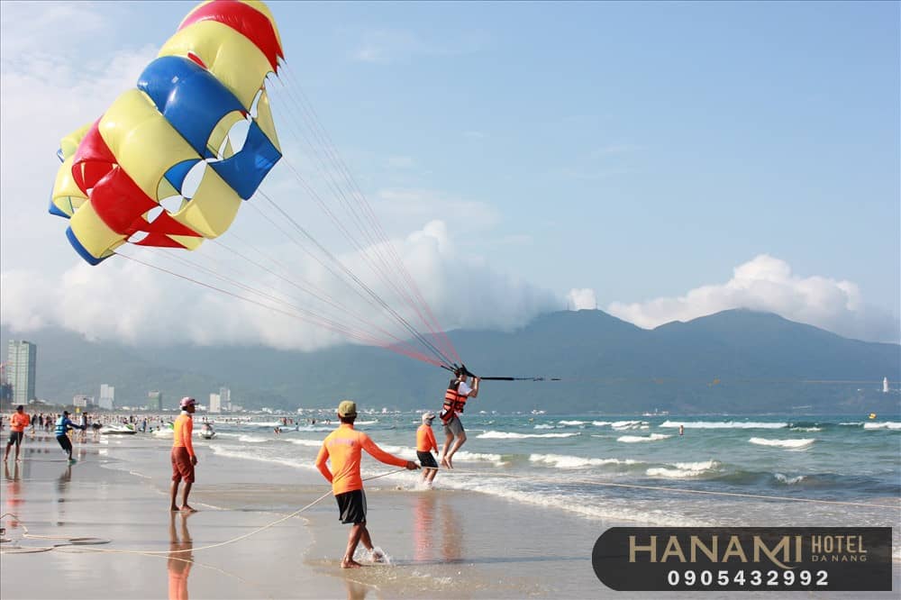 Giá cano kéo dù bay Đà Nẵng