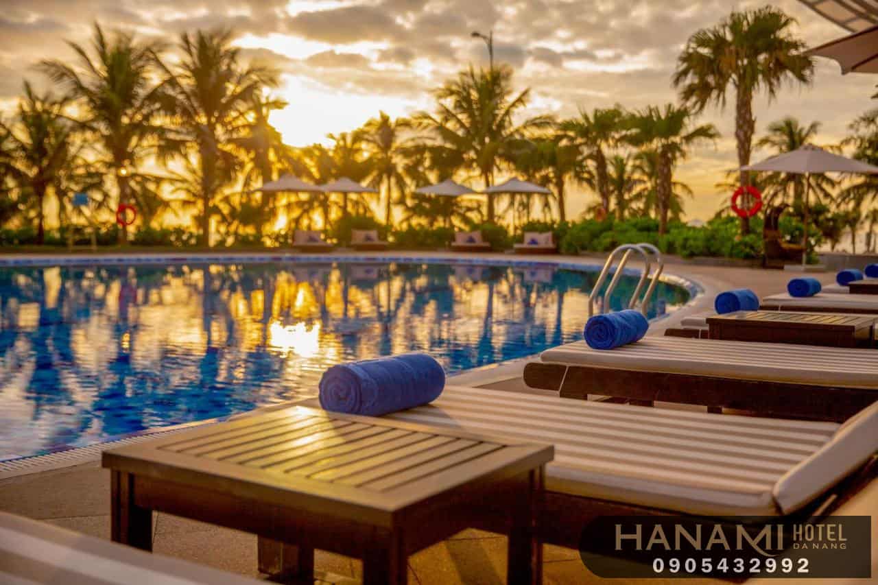 khách sạn có bể bơi gần trung tâm Đà Nẵng