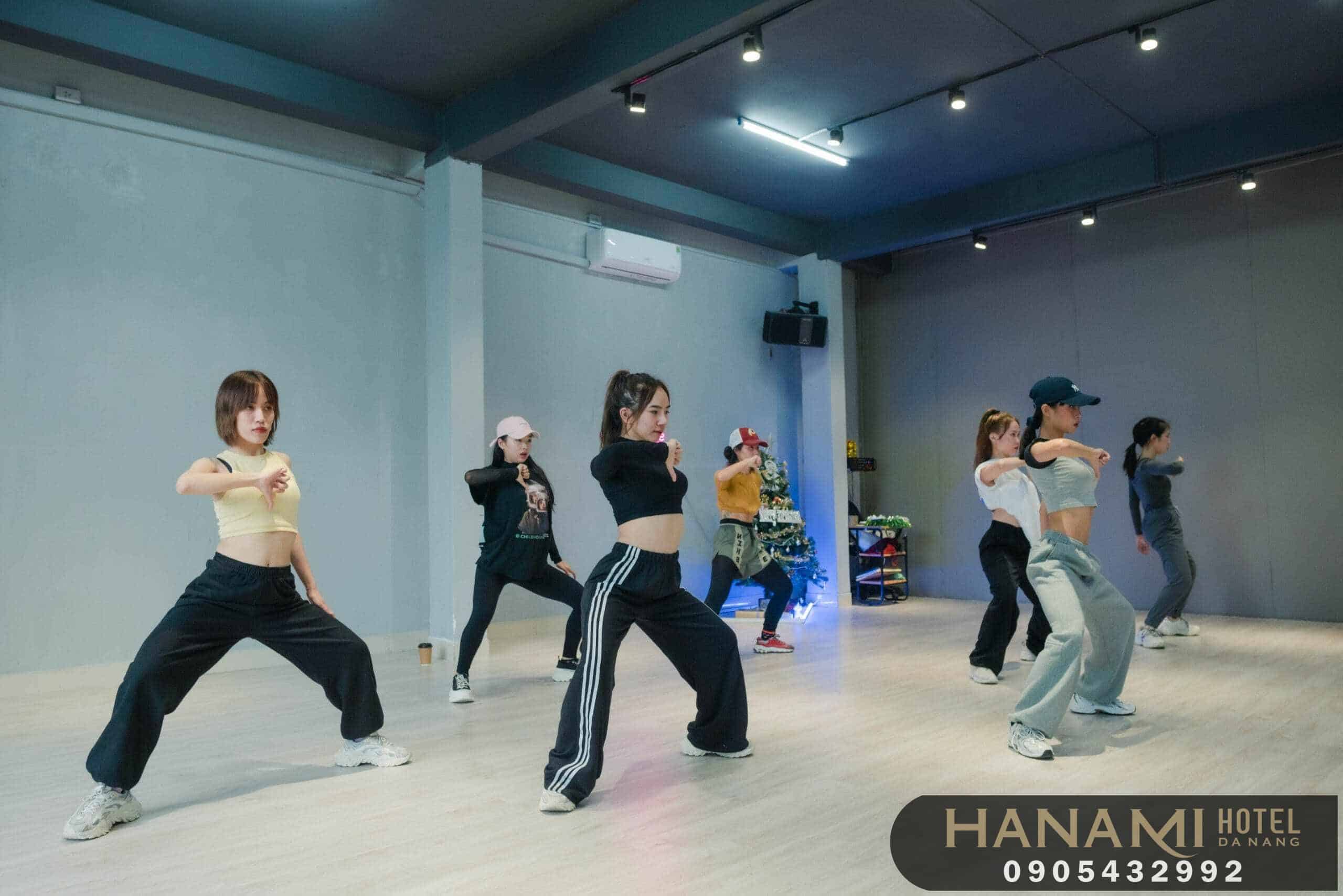 lớp dạy múa tại Đà Nẵng