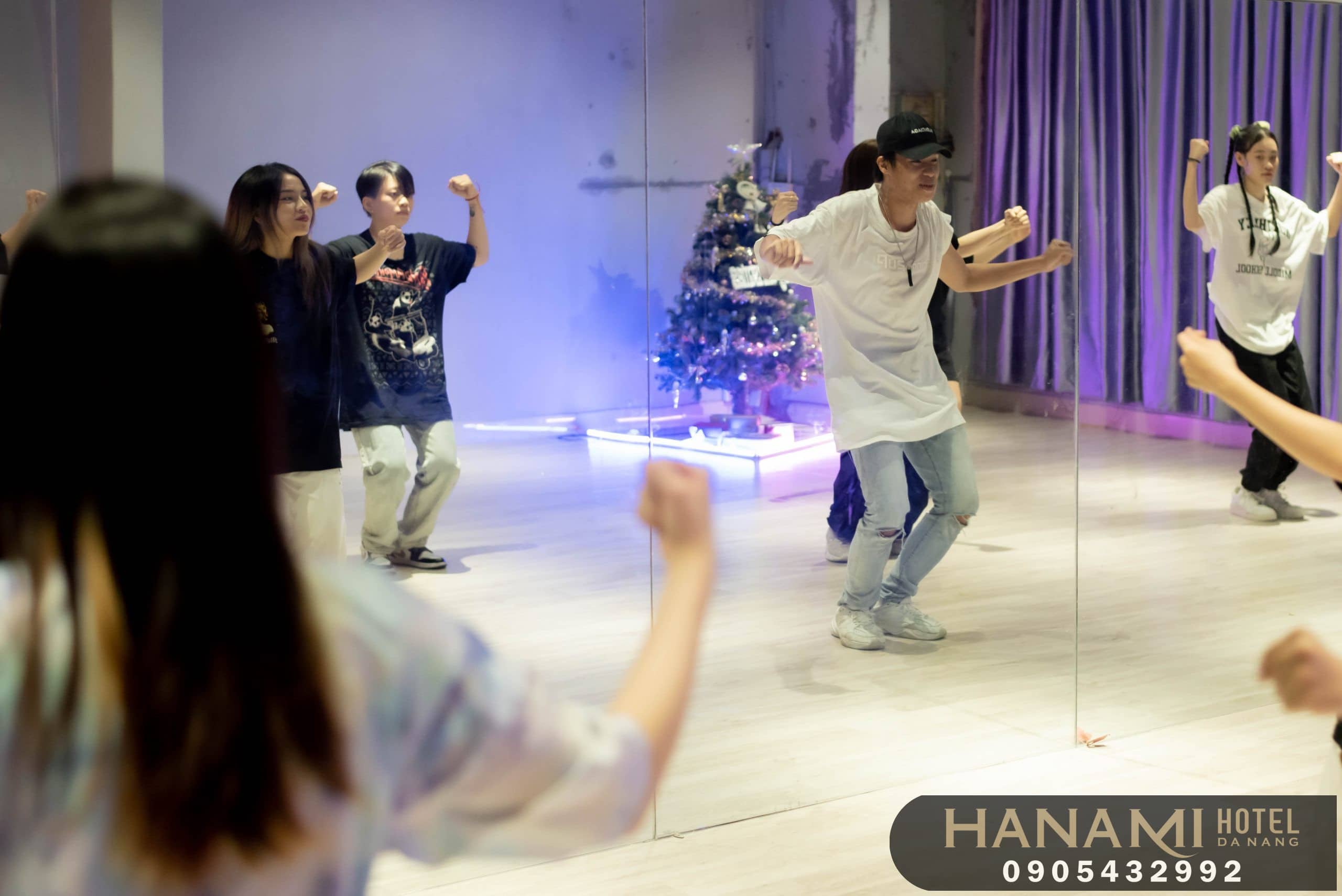 lớp dạy múa tại Đà Nẵng