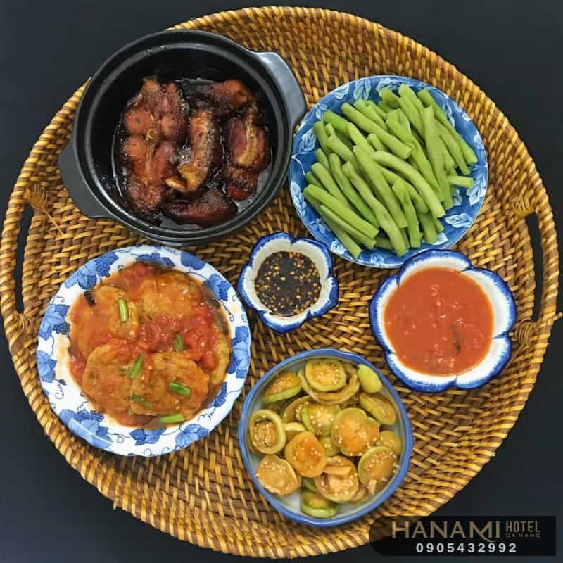 office lunch restaurants in Da Nang