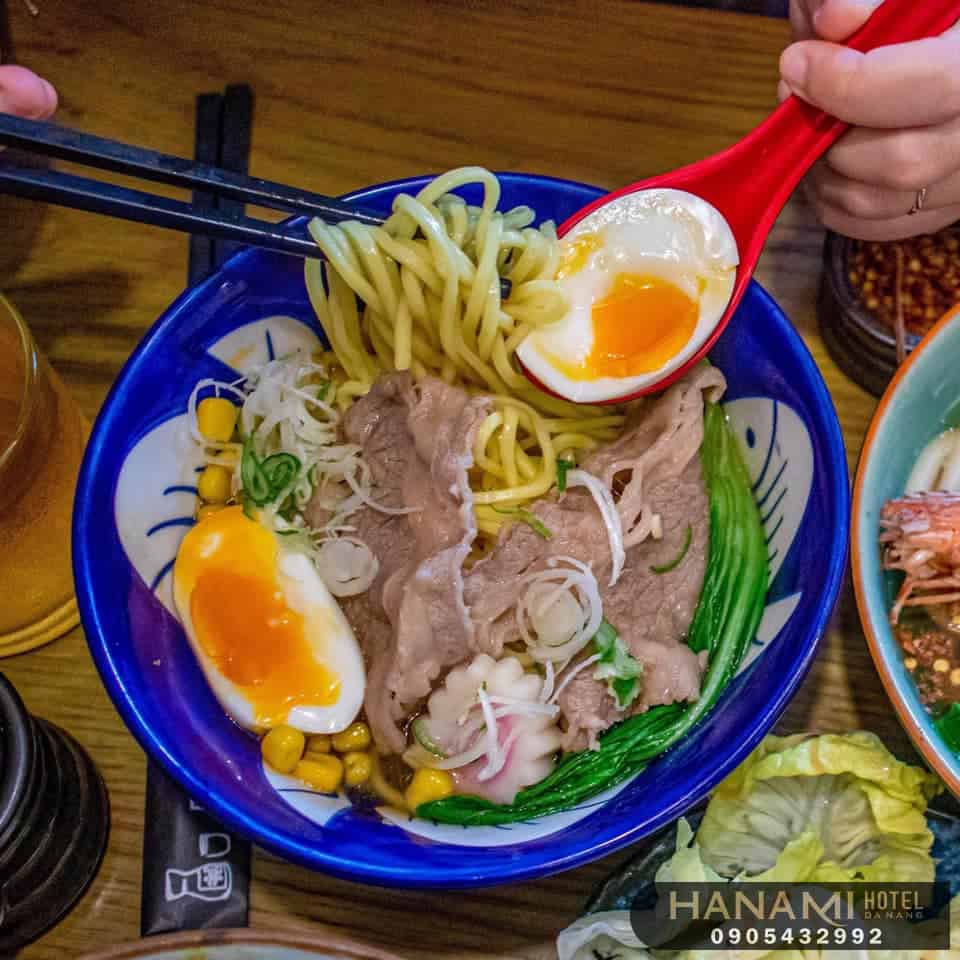 ramen restaurant in da nang