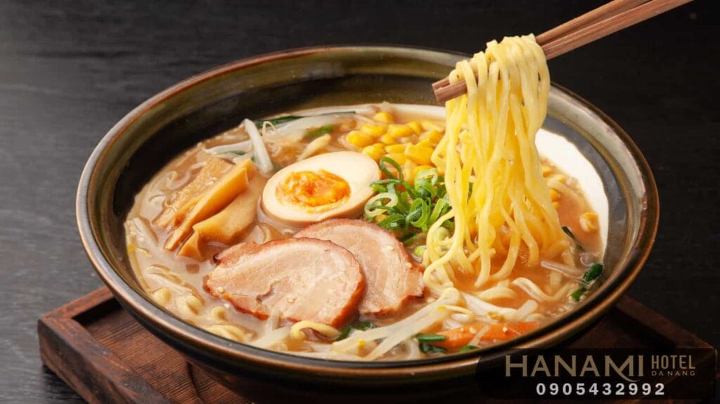 ramen restaurant in da nang