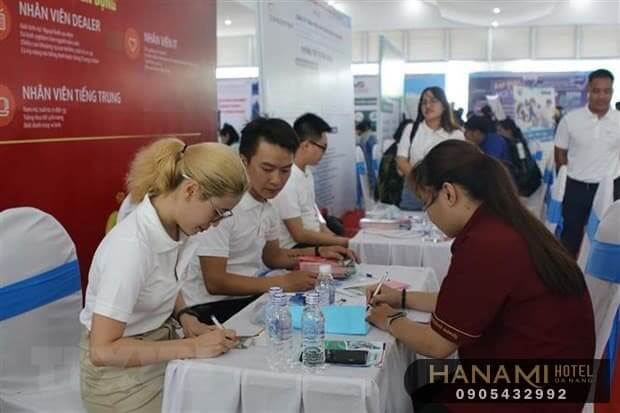 Trung tâm giới thiệu việc làm Đà Nẵng - Kết nối nhà tuyển dụng và người lao động hiệu quả 3 Trung tâm hỗ trợ người lao động tìm việc làm