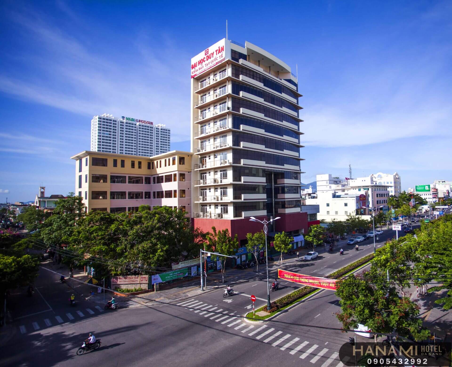 Trường đào tạo ngành khách sạn nhà hàng ở Đà Nẵng: Nên chọn trường nào? 4 Trường đào tạo ngành khách sạn nhà hàng ở Đà Nẵng