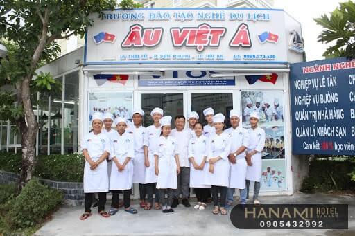 Trường đào tạo ngành khách sạn nhà hàng ở Đà Nẵng: Nên chọn trường nào? 10 Trường đào tạo ngành khách sạn nhà hàng ở Đà Nẵng