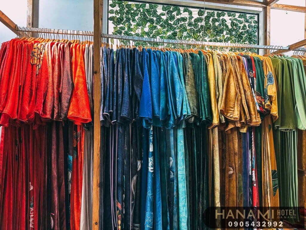 Top 15 Beautiful Ao Dai Shops in Da Nang 2 ao dai shops in Da Nang