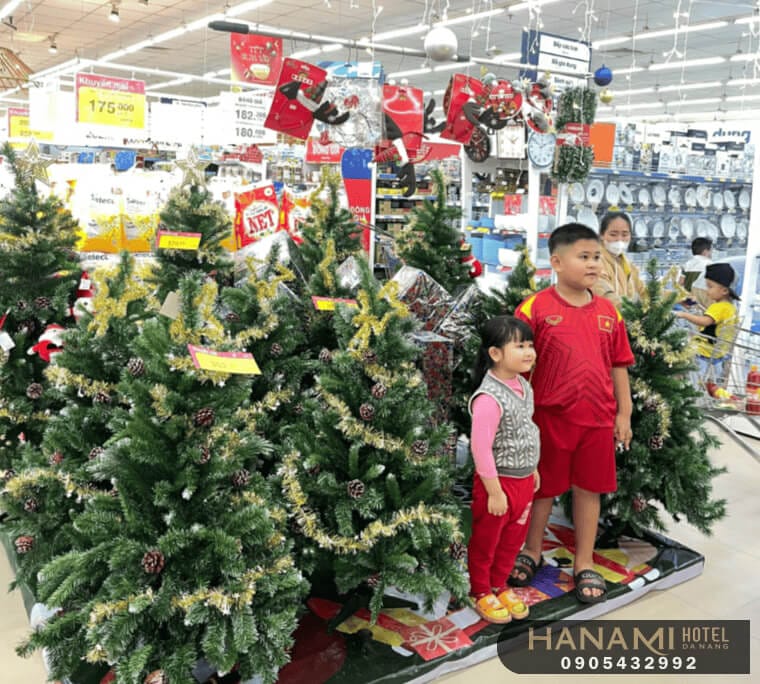 bán cây thông noel tại đà nẵng