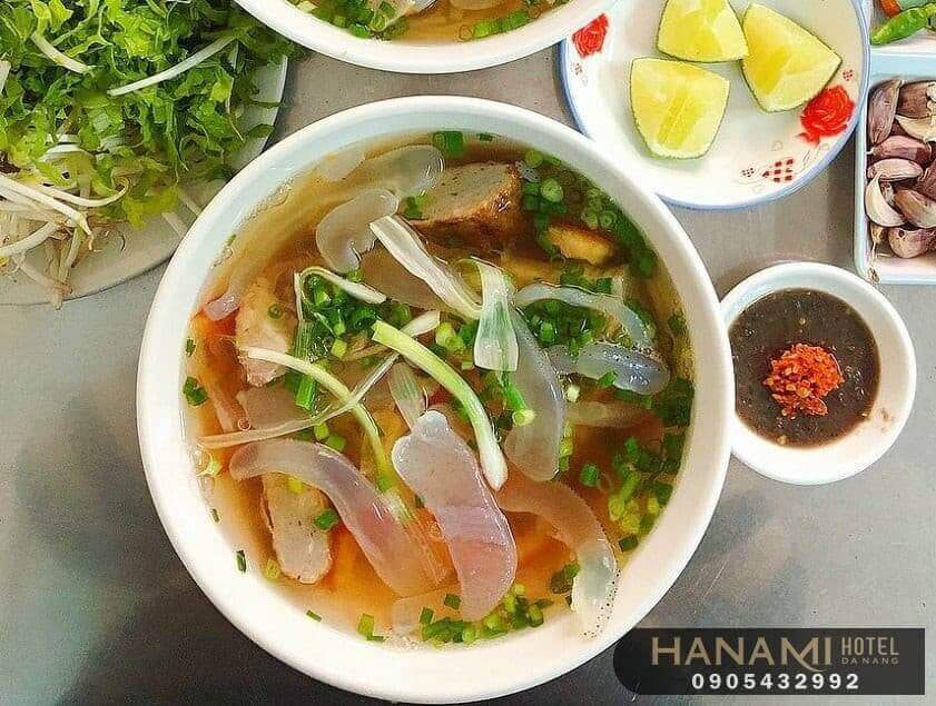 best quang noodle shops in da nang