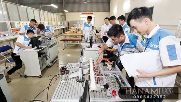 best vocational schools in Da Nang