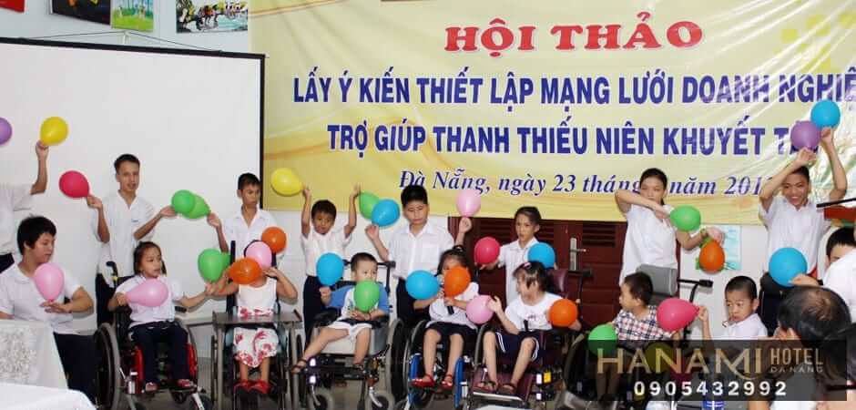 centers for teaching delayed speech children in Da Nang