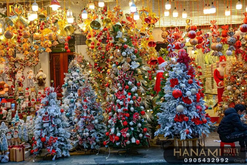christmas decoration stores in da nang