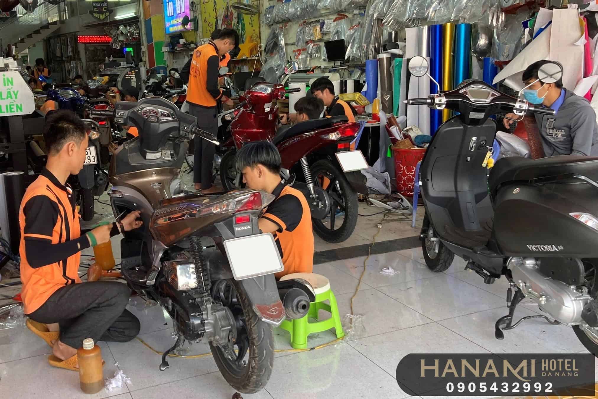 dán xe máy Đà Nẵng