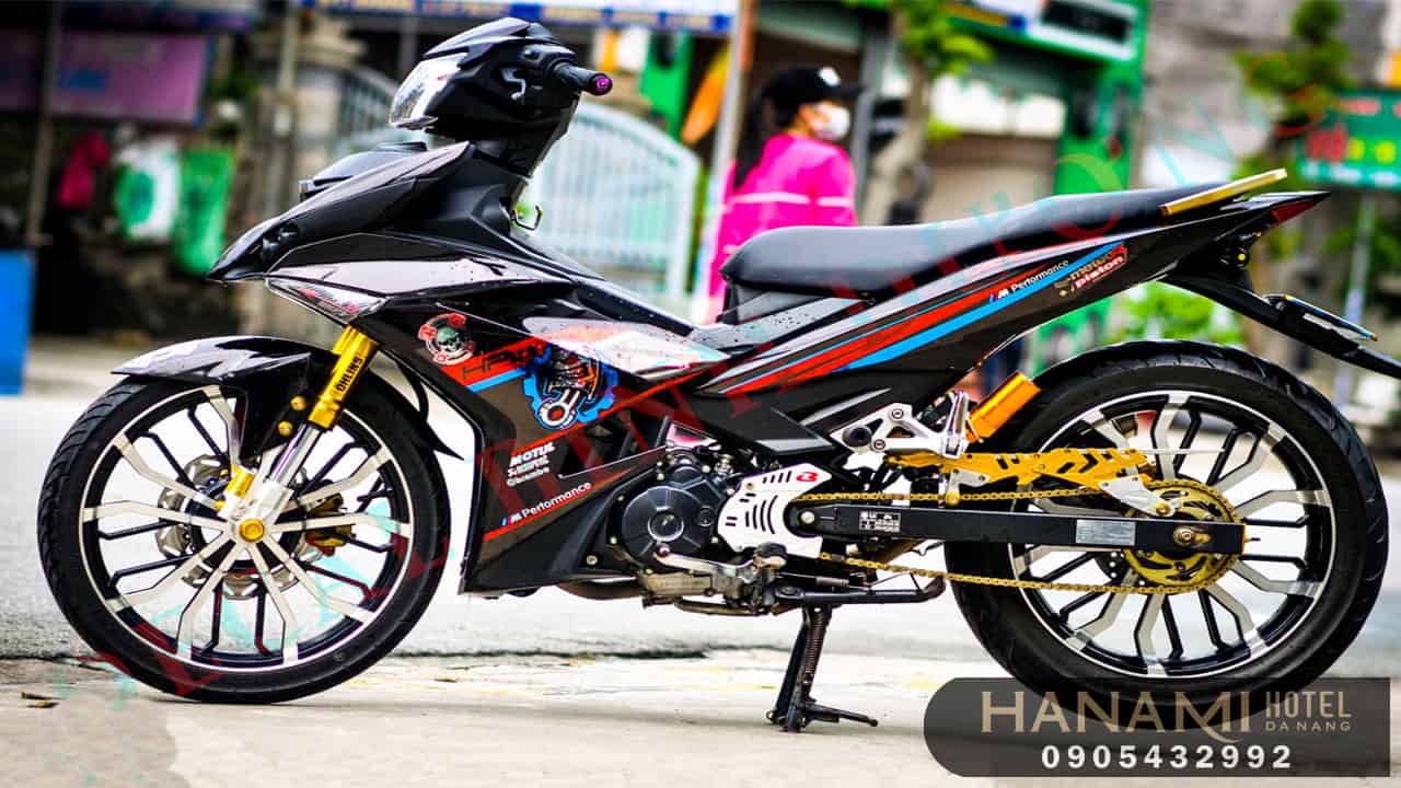 dán xe máy Đà Nẵng