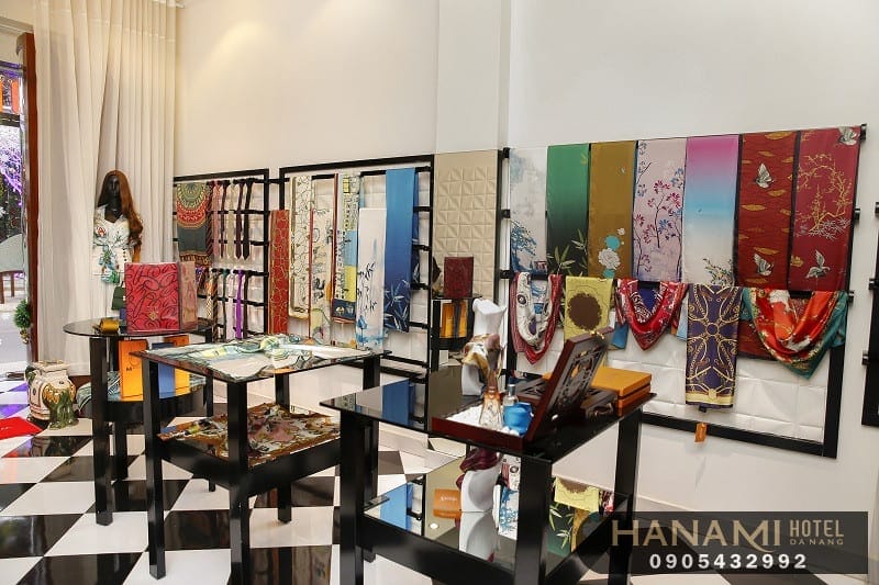 khăn lụa Đà Nẵng