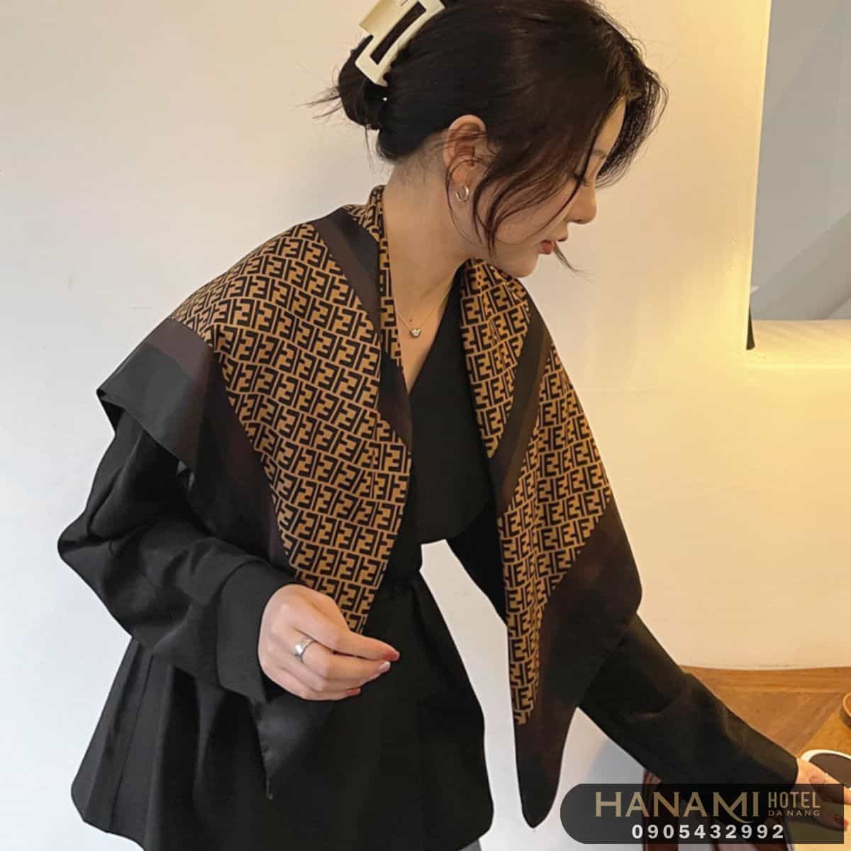 khăn lụa Đà Nẵng