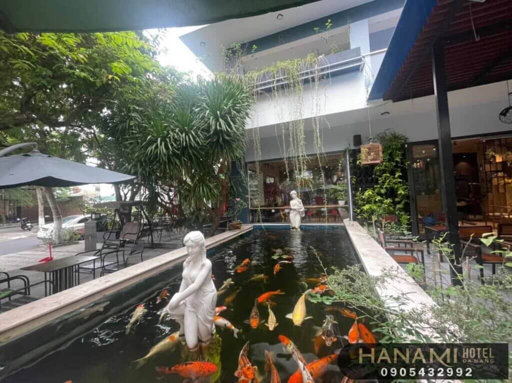 Top 15 Beautiful Koi Fish Coffee Shops In Da Nang 22 koi-fish-coffee-shops-in-da-nang