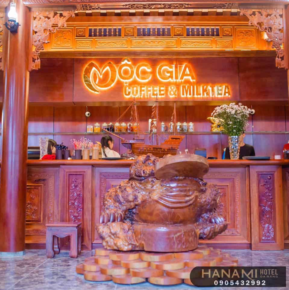 Top 15 Beautiful Koi Fish Coffee Shops In Da Nang 18 koi-fish-coffee-shops-in-da-nang