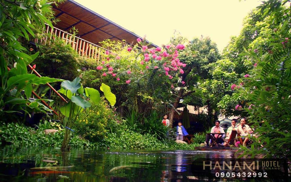 Top 15 Beautiful Koi Fish Coffee Shops In Da Nang 16 koi-fish-coffee-shops-in-da-nang