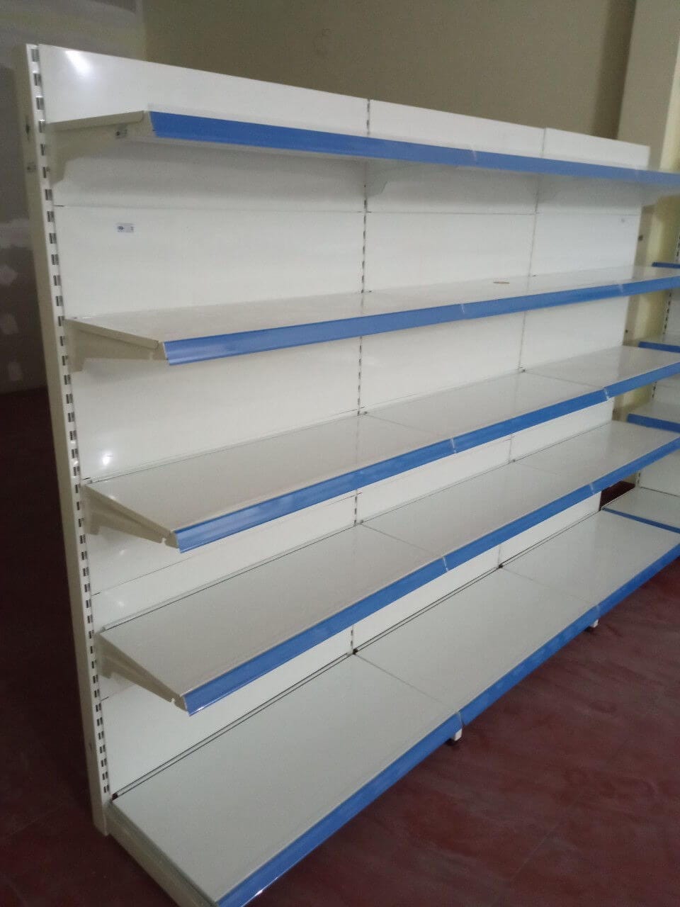 supermarket shelves in Da Nang