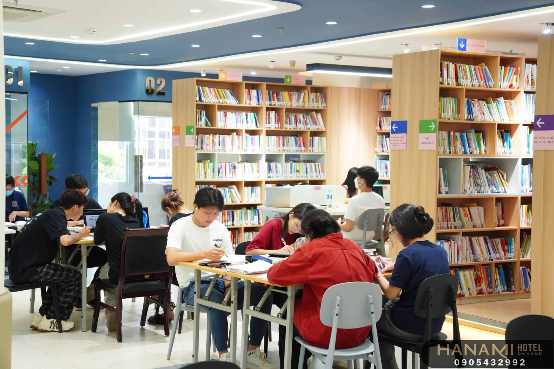 thư viện đà nẵng