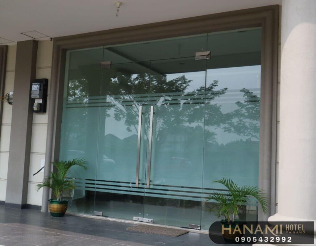 Top 11 best addresses to buy tempered glass doors in Da Nang 7 best addresses to buy tempered glass doors in da nang