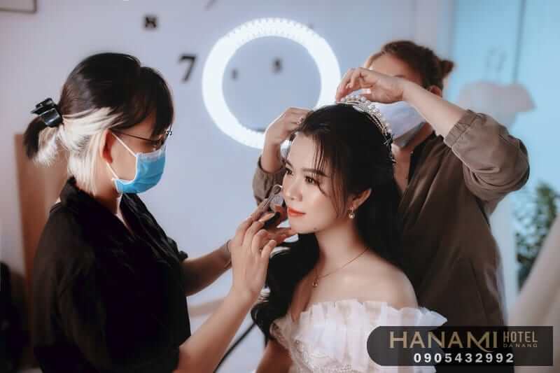 best beautiful bridal makeup salons in da nang