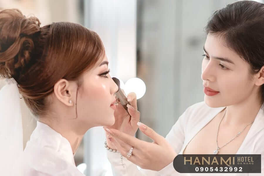 best beautiful bridal makeup salons in da nang