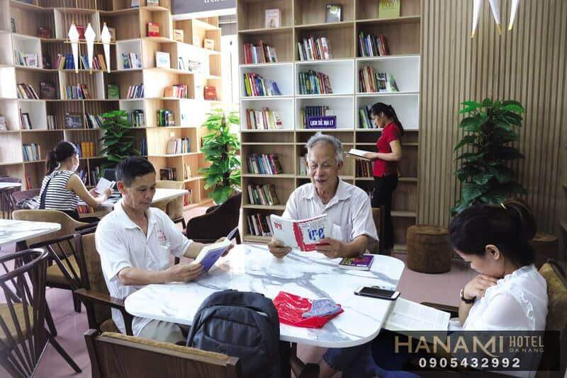 best libraries in da nang