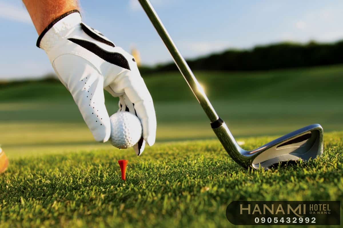 Top 8 best addresses for learning to play golf in Da Nang 9 learning to play golf in da nang
