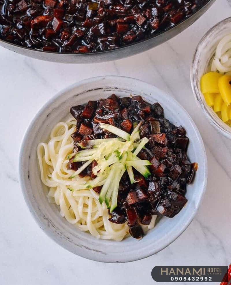 11 quán mì tương đen Đà Nẵng siêu ngon nên thưởng thức 11 mì tương đen Đà Nẵng