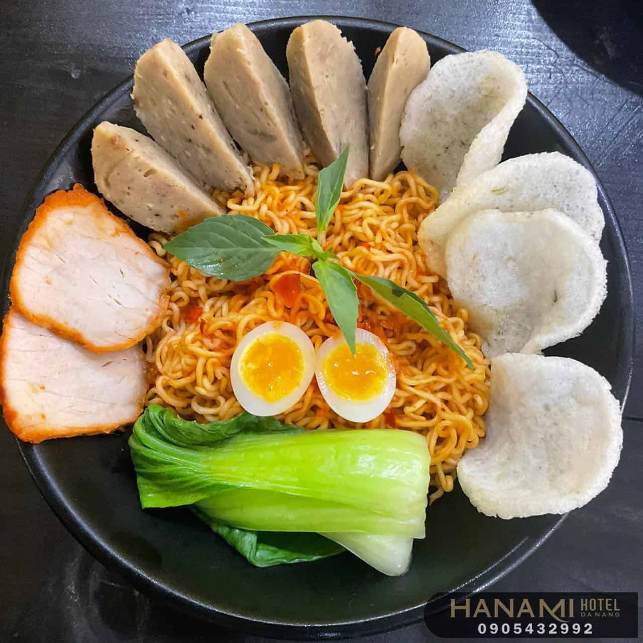 mixed noodles restaurants in da nang
