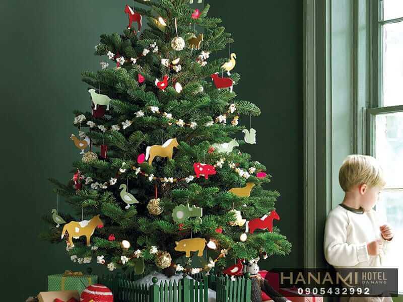 Top 13 best addresses for selling Christmas trees in Da Nang 9 selling christmas trees in da nang