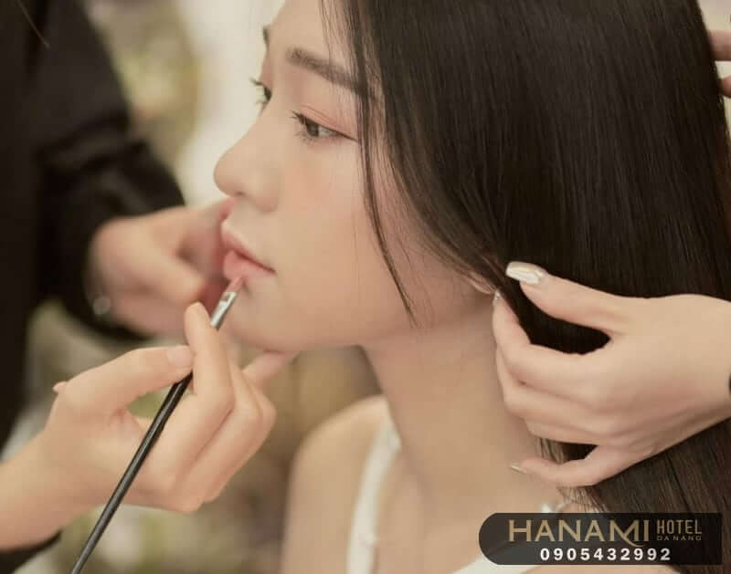13 tiệm trang điểm cô dâu đẹp nhất Đà Nẵng không nên bỏ qua 11 Tiệm trang điểm cô dâu đẹp nhất Đà Nẵng