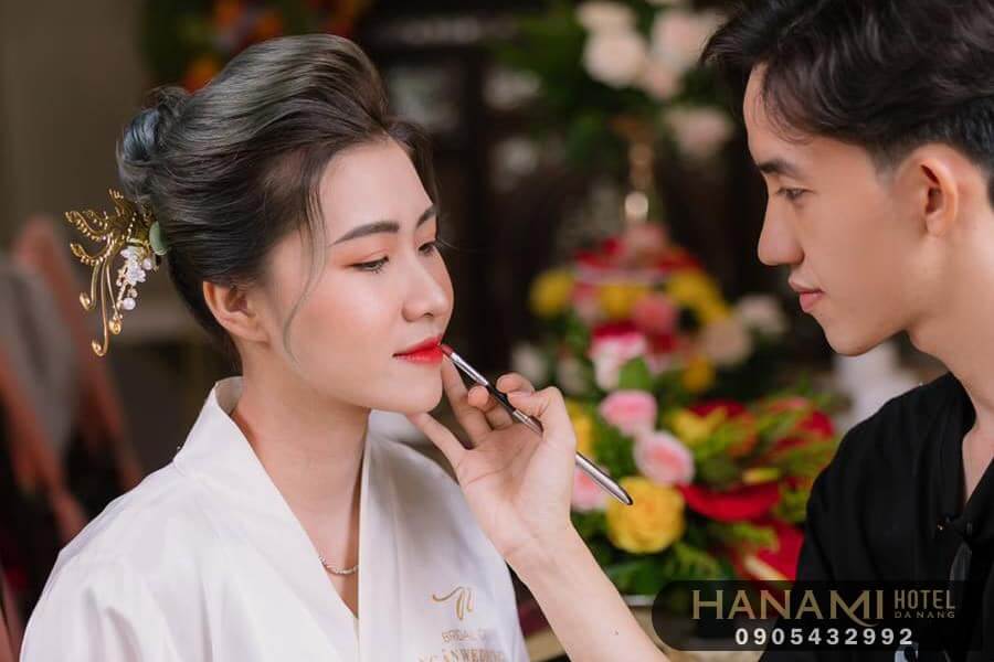 13 tiệm trang điểm cô dâu đẹp nhất Đà Nẵng không nên bỏ qua 7 Tiệm trang điểm cô dâu đẹp nhất Đà Nẵng