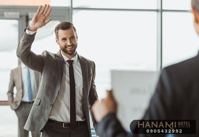 Airport representative là gì