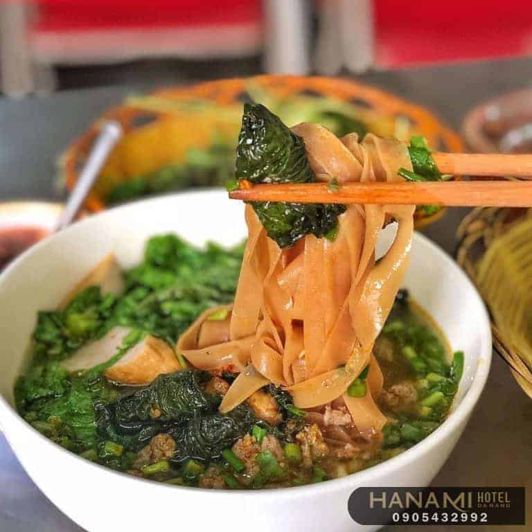 bánh đa cua Đà Nẵng