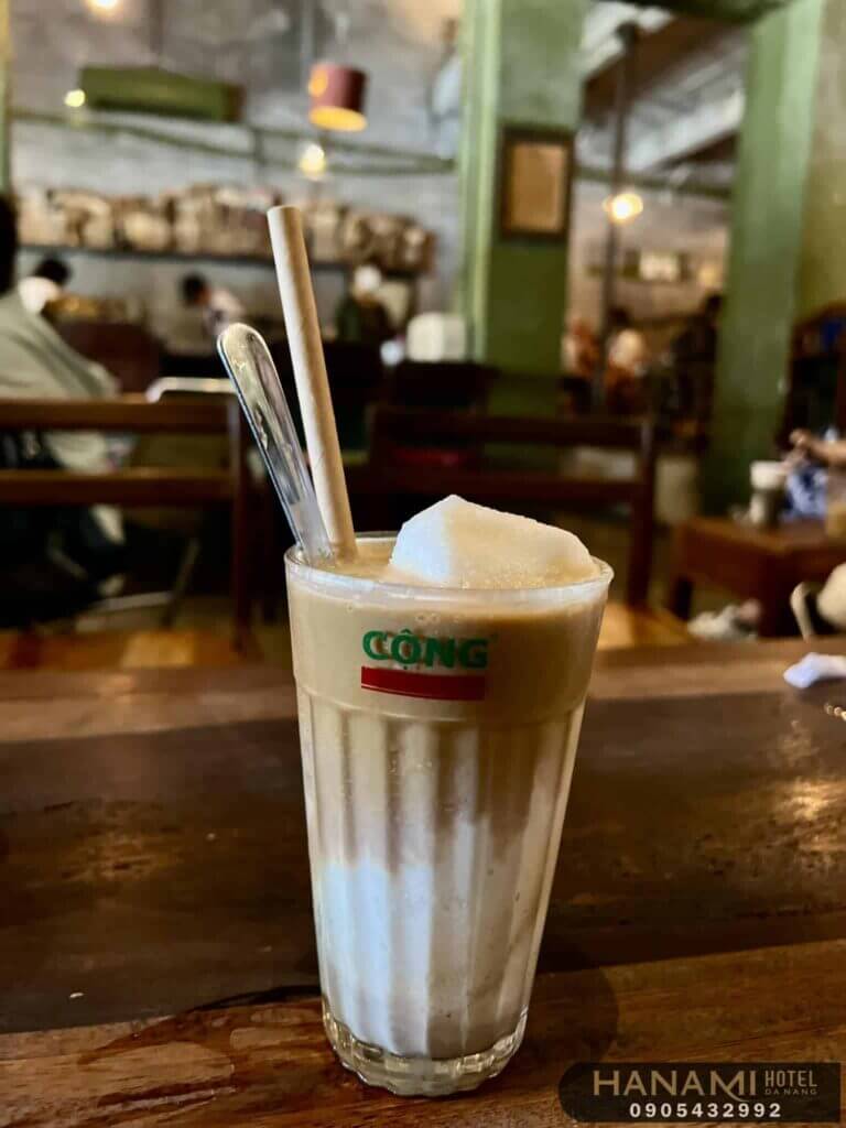 best cafes on bach dang street in da nang