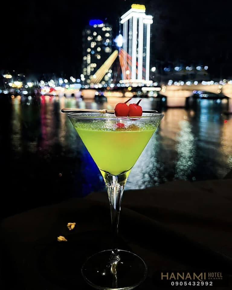 best cafes on bach dang street in da nang