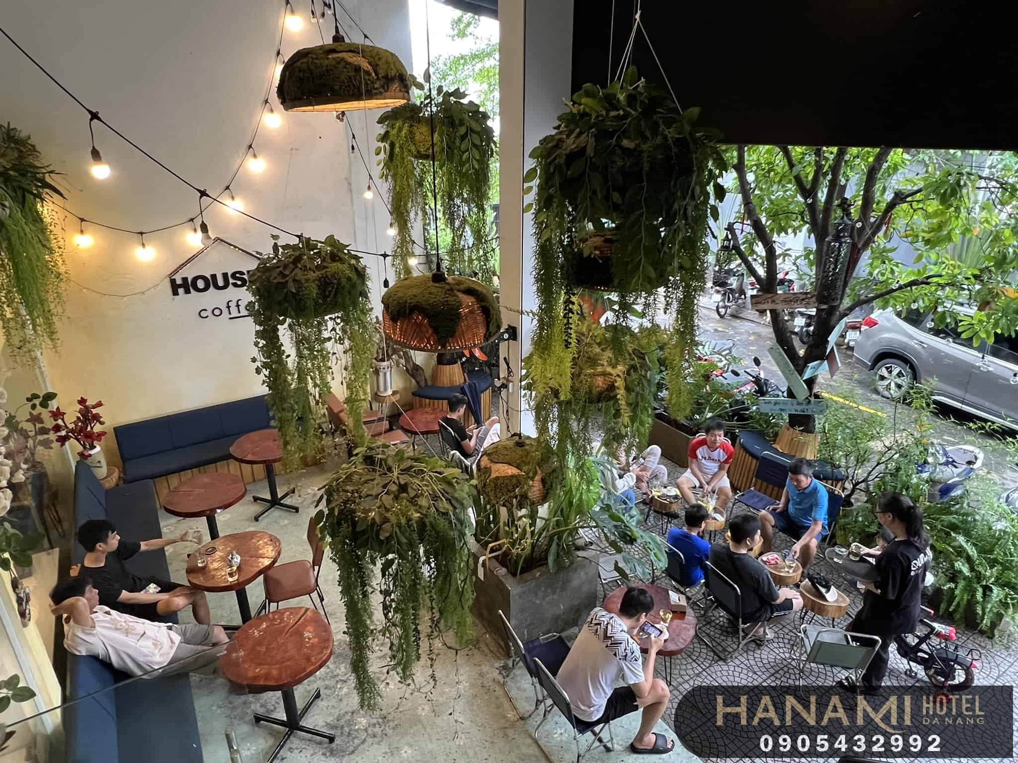 best cafes with pianos in da nang